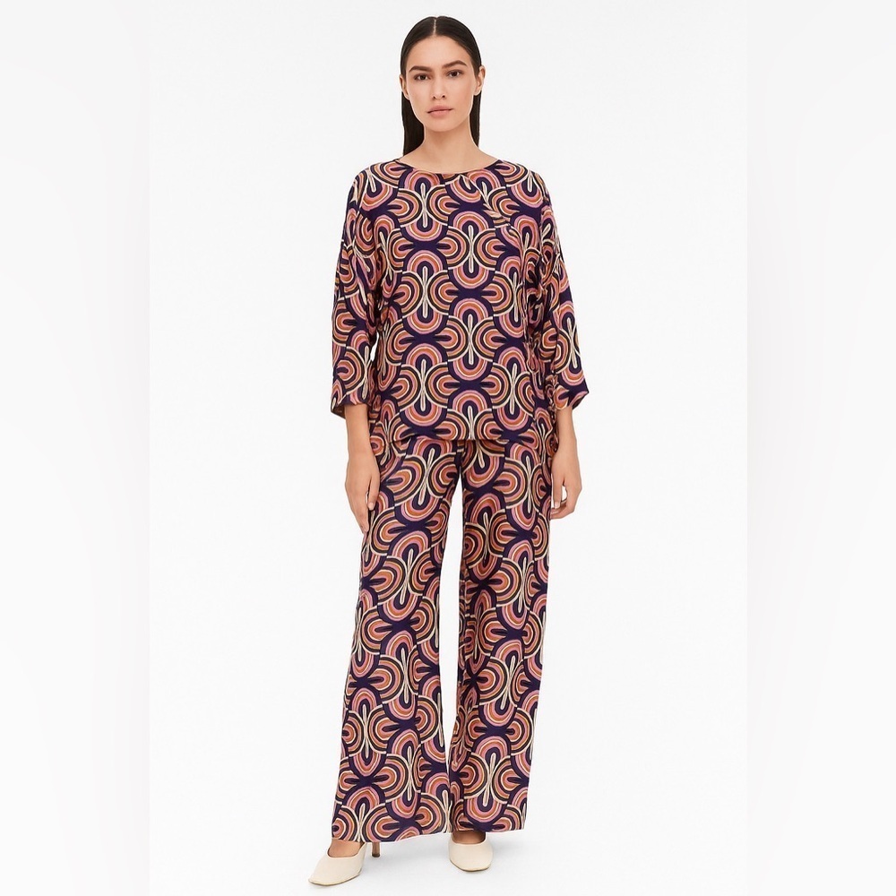 Vilagallo Silk Multicolor Geometric Blouse